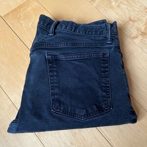 GAP Men’s Black Skinny Jeans